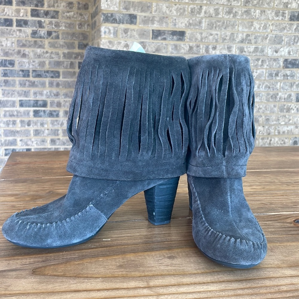 Born Slouch boots